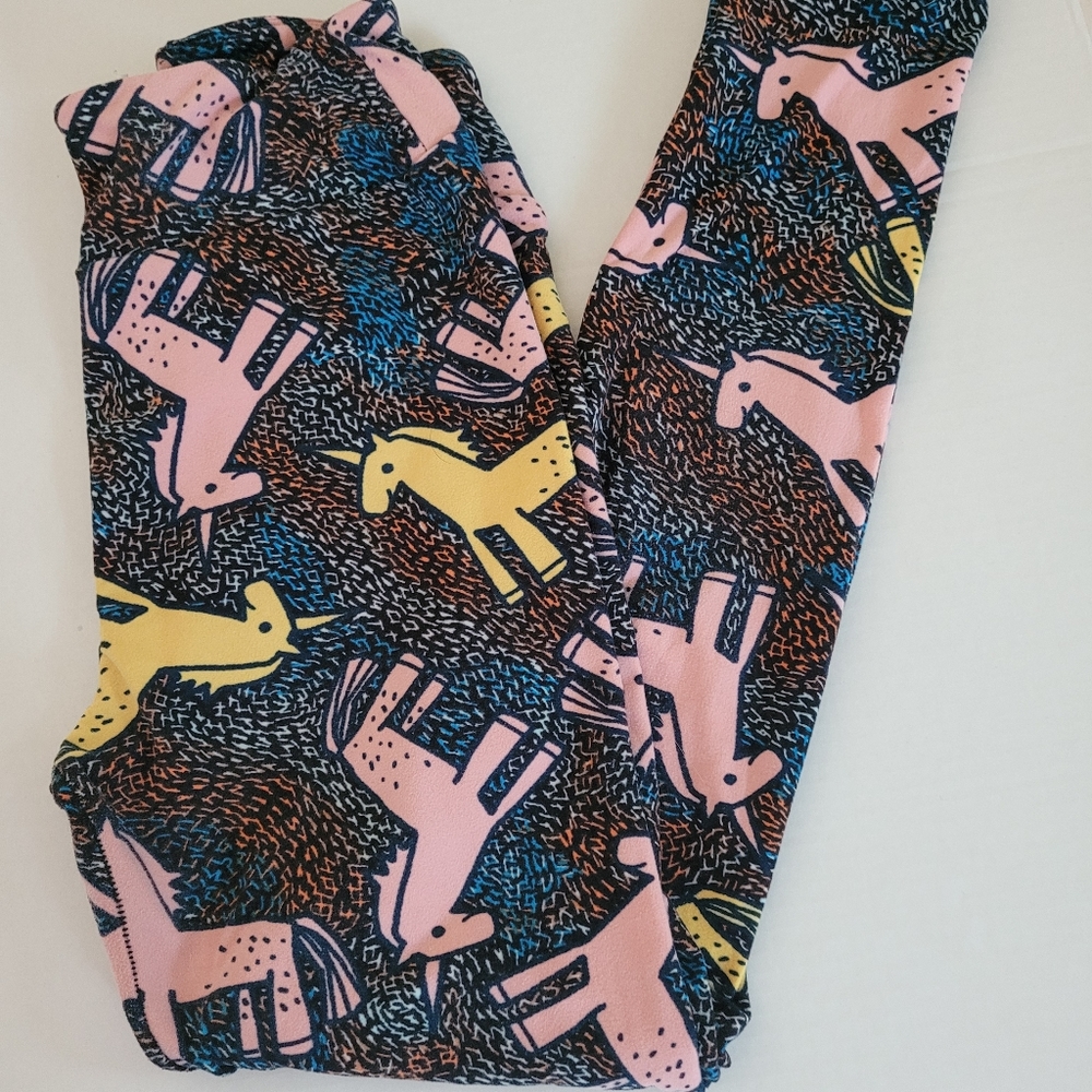 LuLaRoe Leggings With Unicorns.  Adult One Size (Fits Size 2-12)